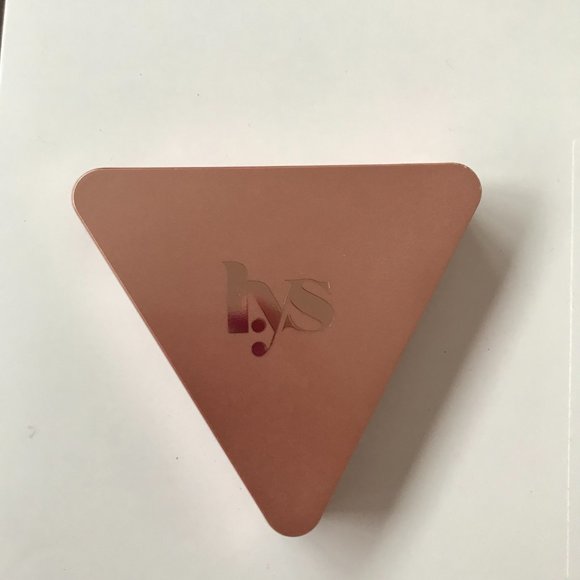 LYS Beauty - Cream Blush in Passion - Picture 2 of 4